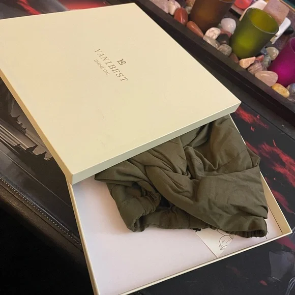 Olive Green Turban Headband - Picture 3 of 3